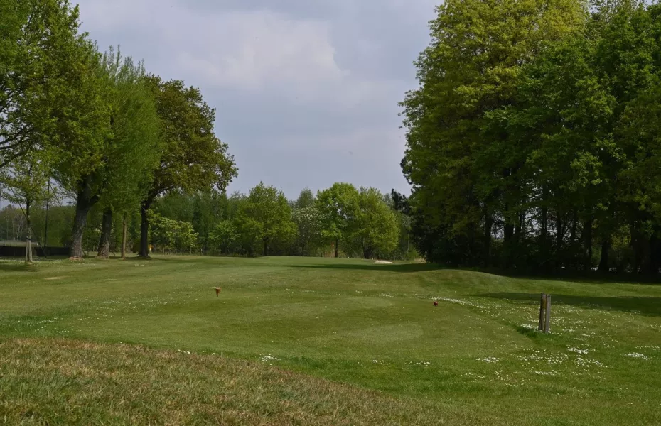 Crossmoor GCC - Par-3: #2