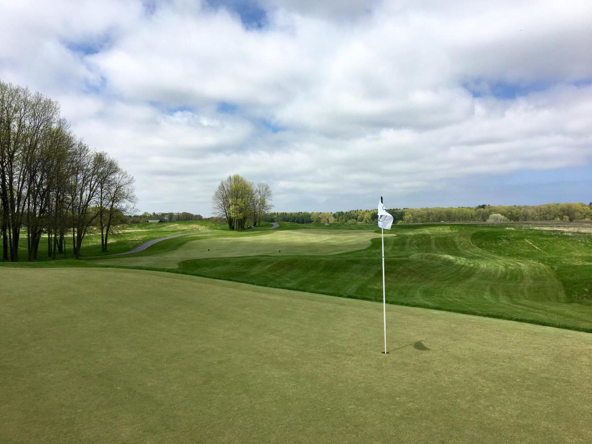 From behind par-4 second hole (Photo submitted by BrandonWebb on 05/23/2018)