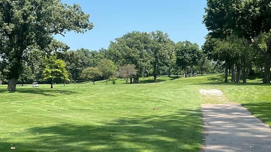 Earlville CC
