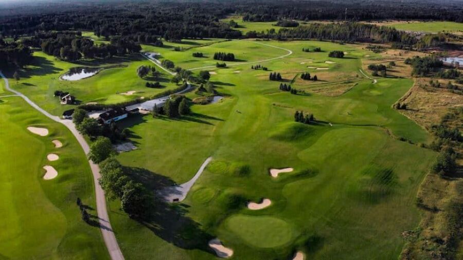 Niitvaja GC - 5-hole: Aerial view