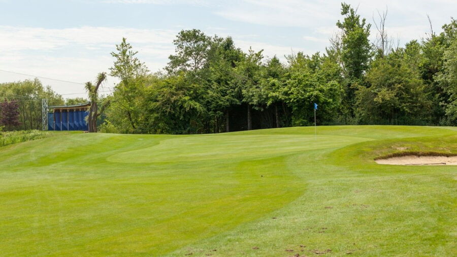 Cheshunt Park: #14