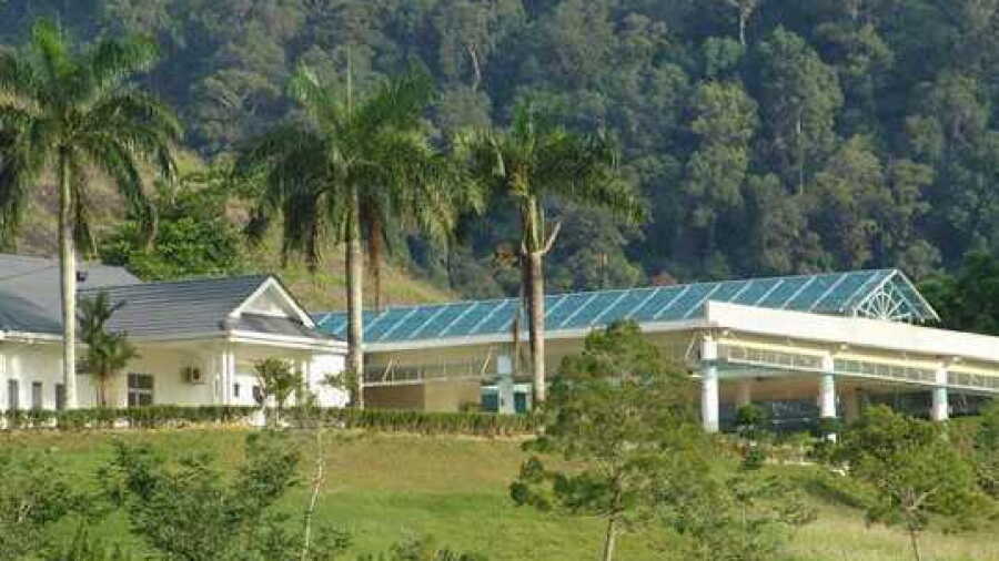 Gunung Raya GR: Clubhouse