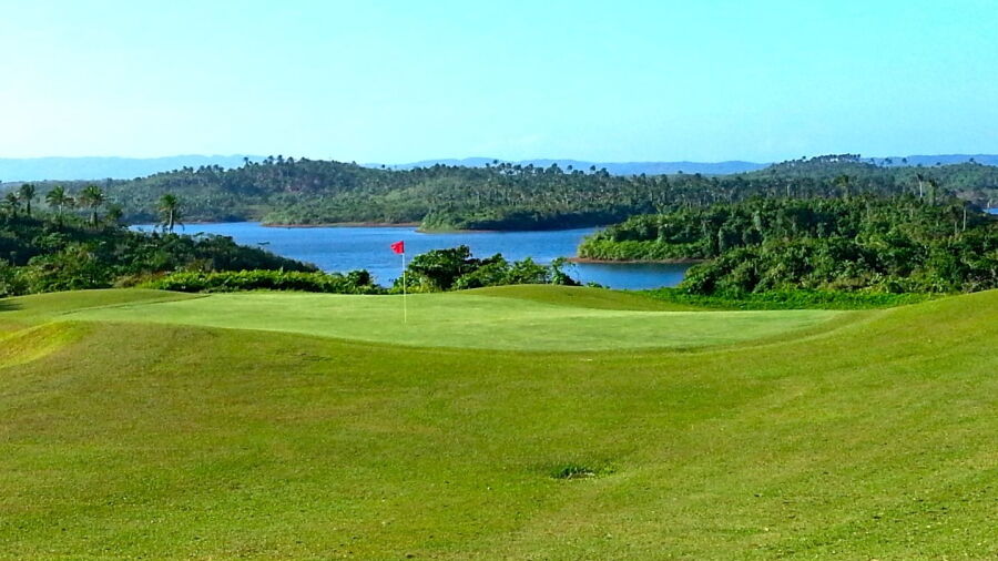 Caliraya Springs GCC - Lakeside