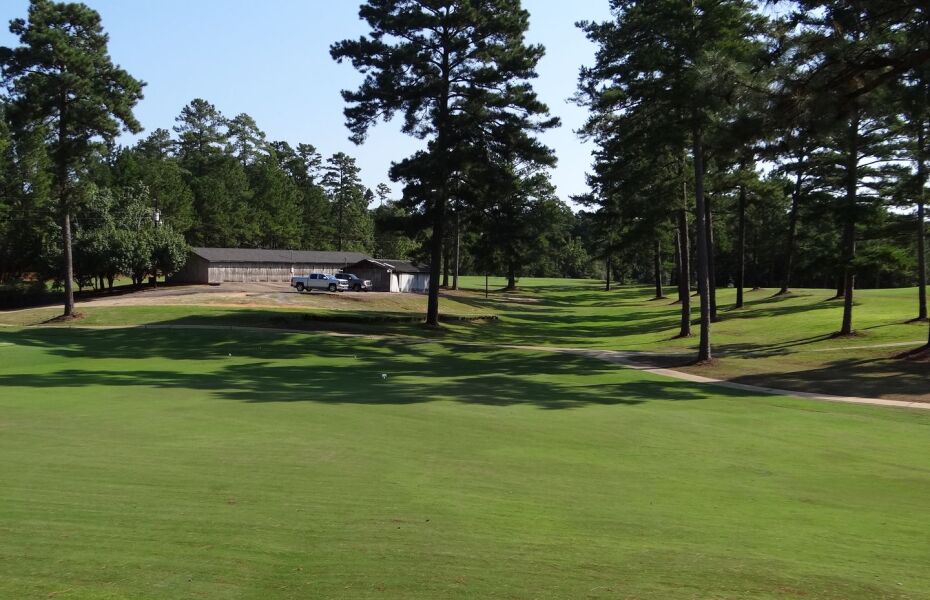 Bay Springs Country Club in Louin, Mississippi, USA GolfPass