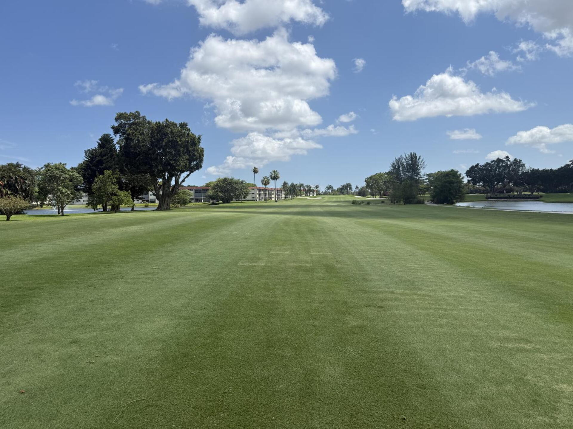 Beautiful fairways (Photo submitted by Enrique1174343 on 06/06/2025)
