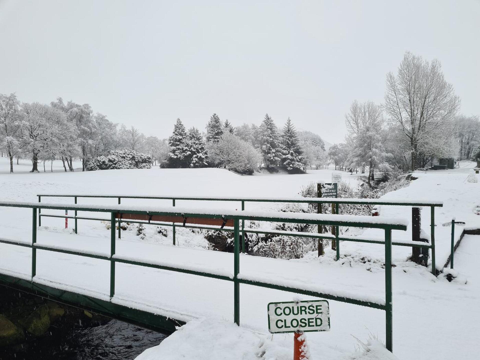 The sign was positioned to emphasise the issue. (Photo submitted by u665435318 on 12/04/2020)