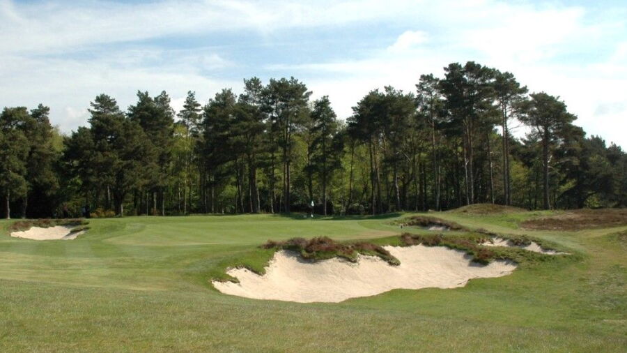 8th green at Broadstone