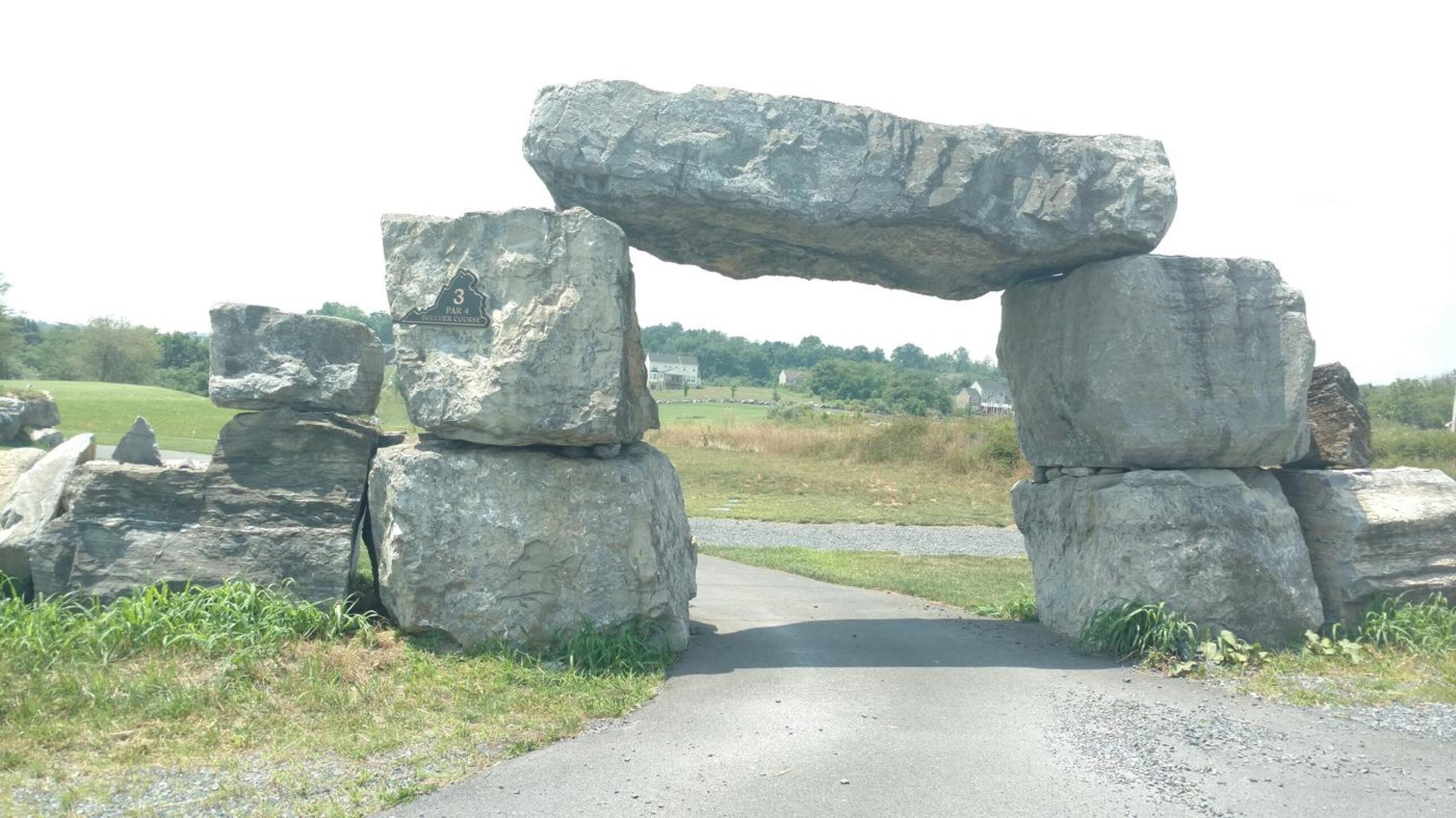 This granite gateway to Boulder #3 is one of several nice touches that add a lot of character to this course. (Photo submitted by Back9Ben on 07/21/2017)