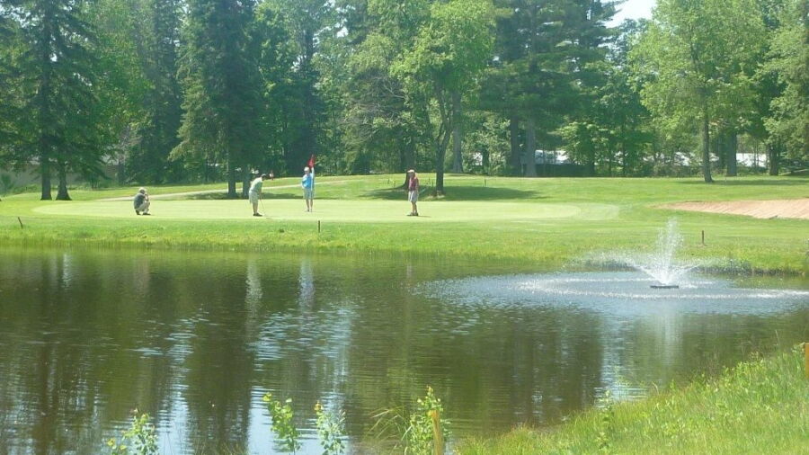 Wawonowin CC