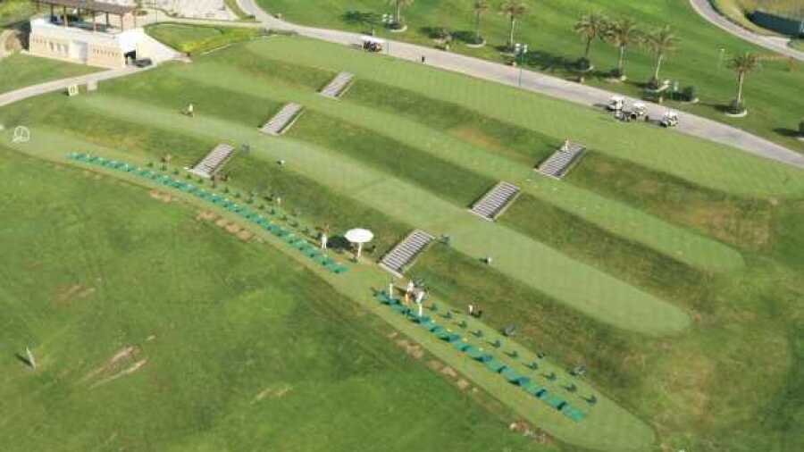 Tres Marias Residential GC: Driving range