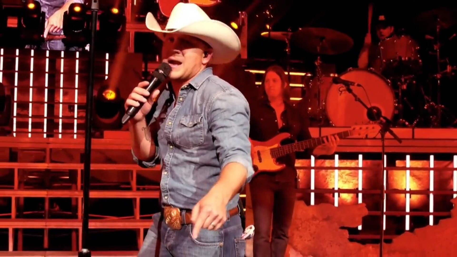 Justin Moore