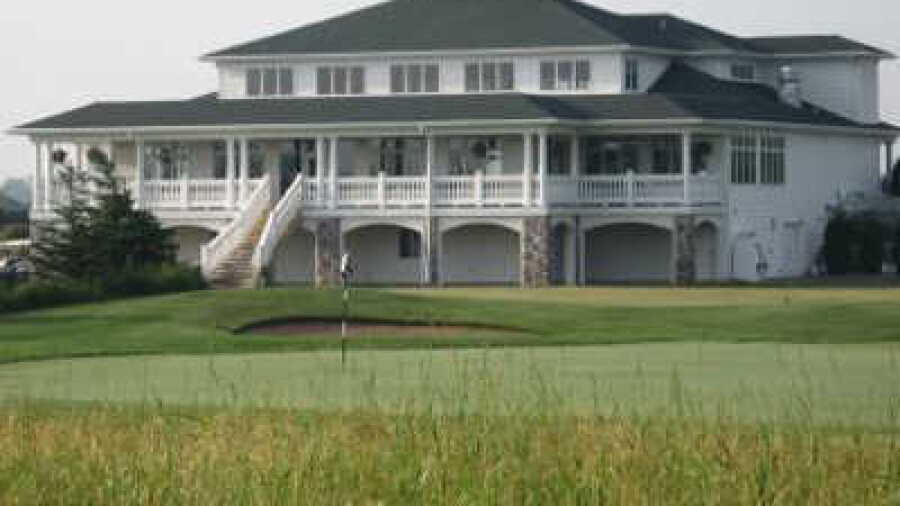 Royal St. Patrick's GC: Clubhouse