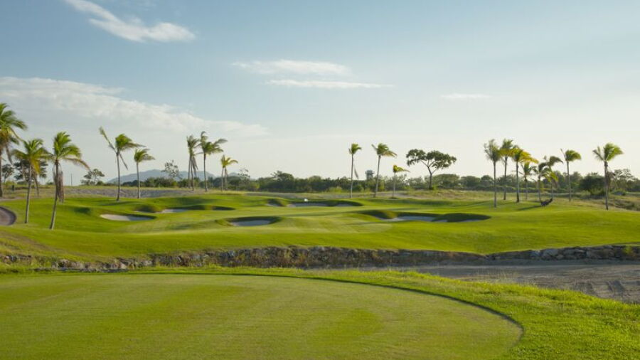 Vista Mar Golf & Beach Resort