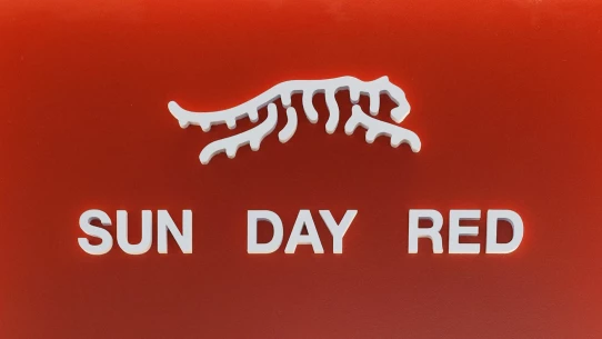 Sun Day Red