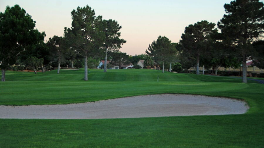 Los Prados GC: #14