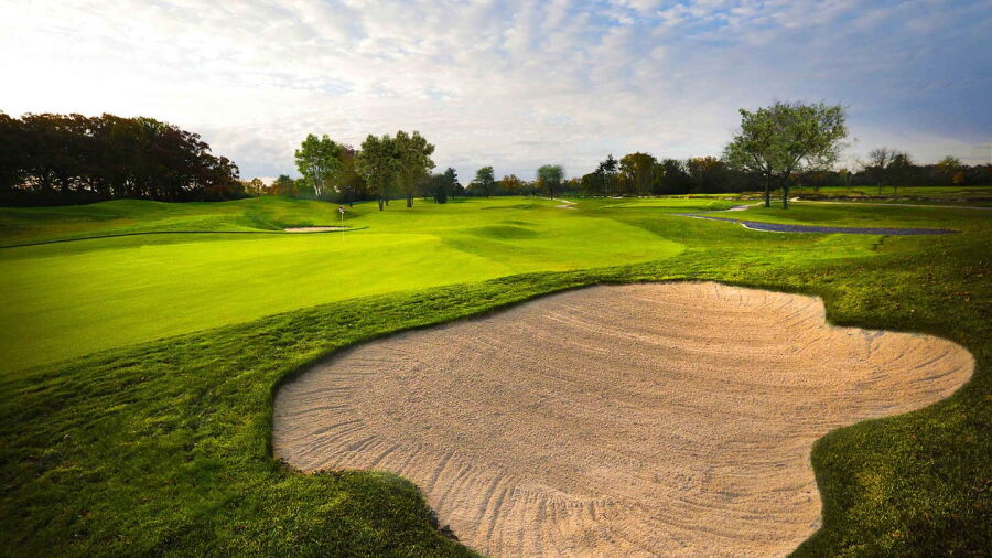 Sunset Valley GC: bunker on #5