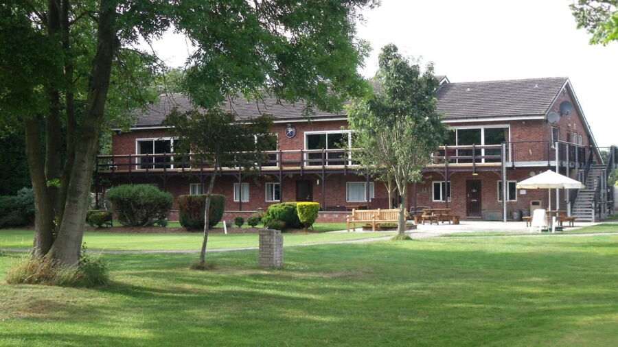 Flixton GC: Clubhouse