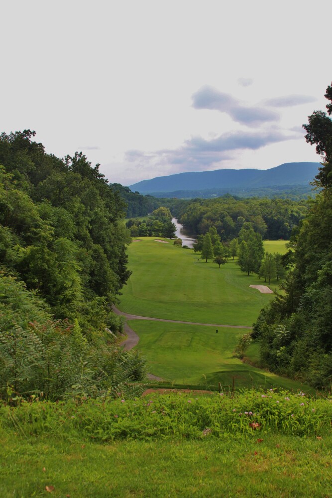 Great Gorge C.C. - Lakeside golf course - hole 1