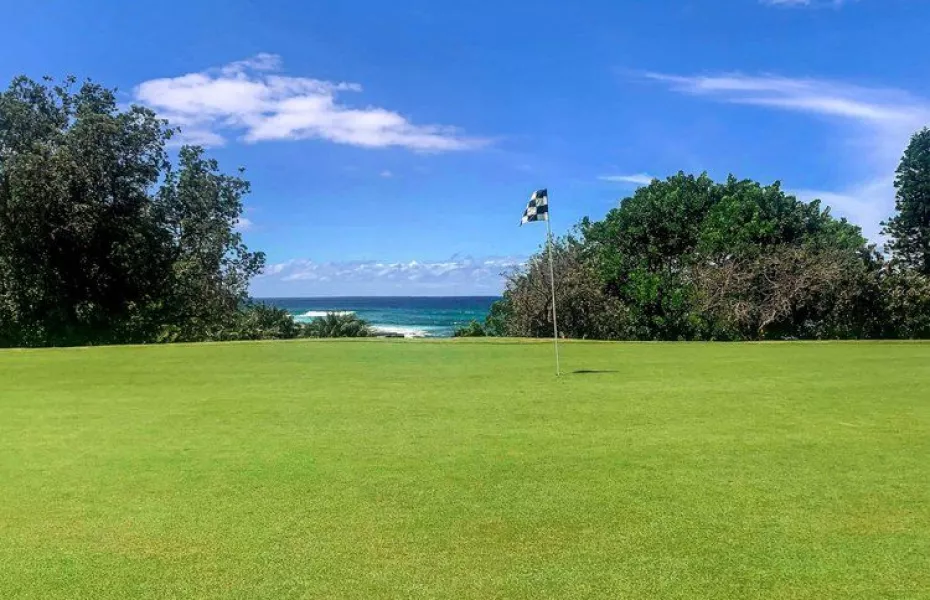 Mollymook GC - Beachside