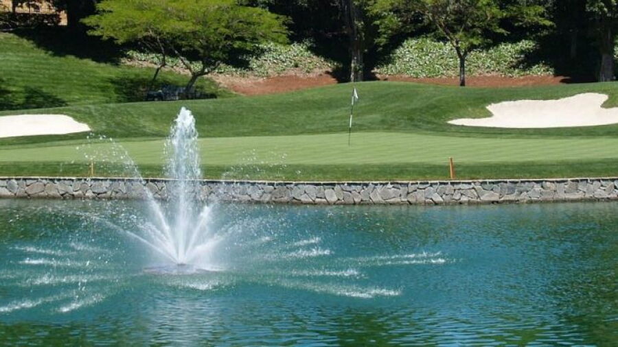 Lakeside at Blackhawk Country Club: Lake view