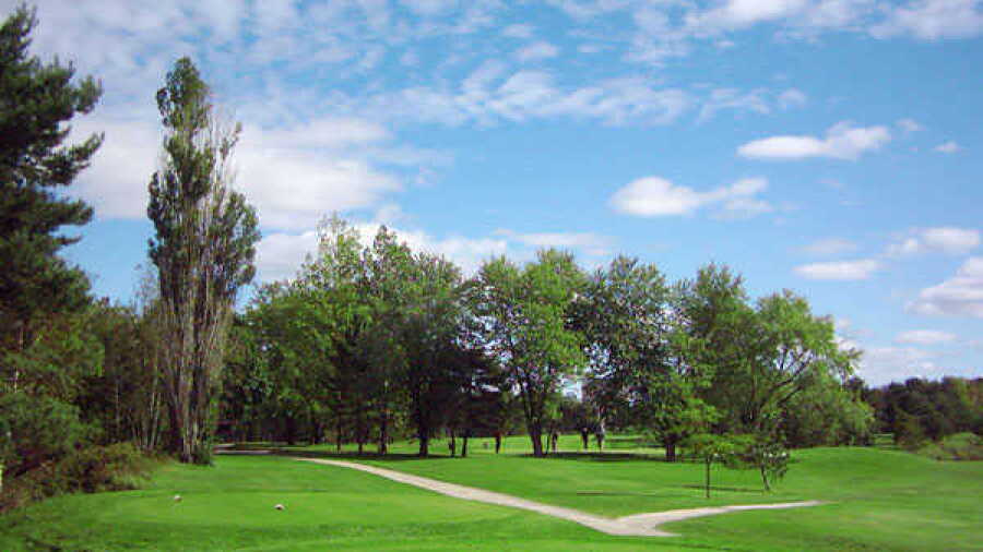 Idylwylde G.C.C: #9 tee