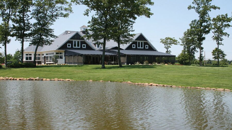 The Woods At Cherry Creek: Clubhouse