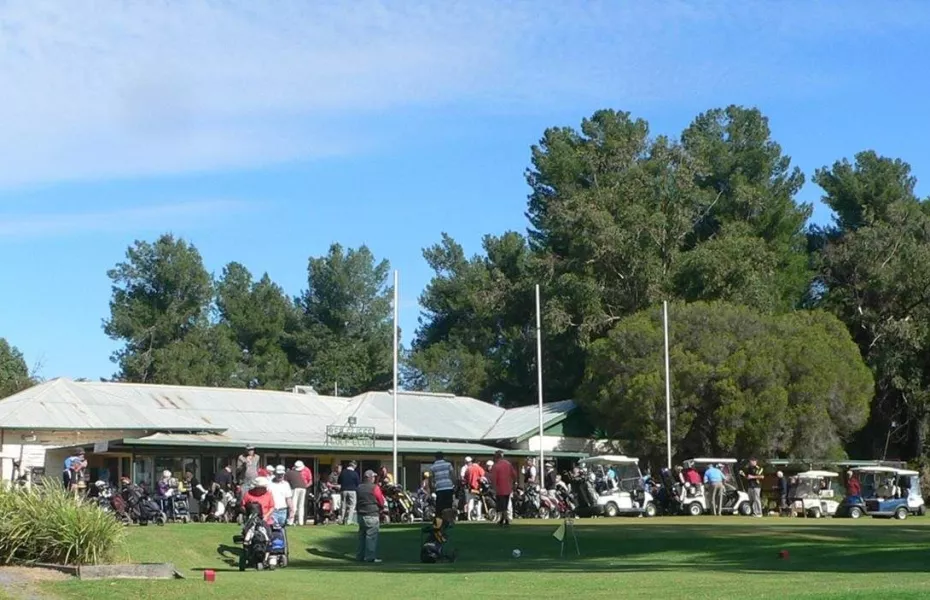 Red Cliffs's clubhouse