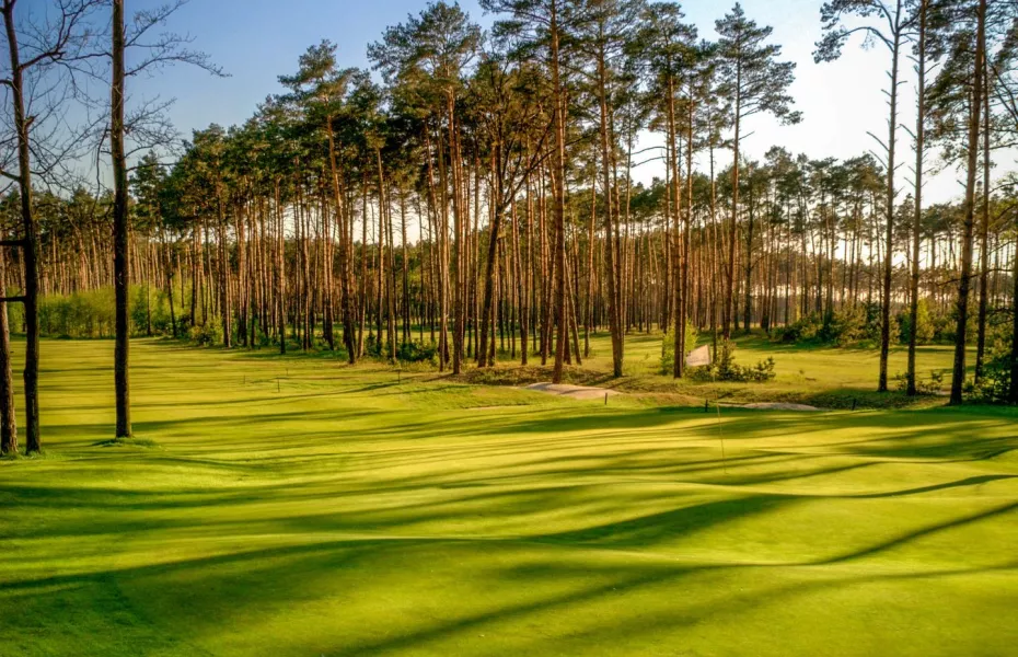 White Eurovalley Golf Park