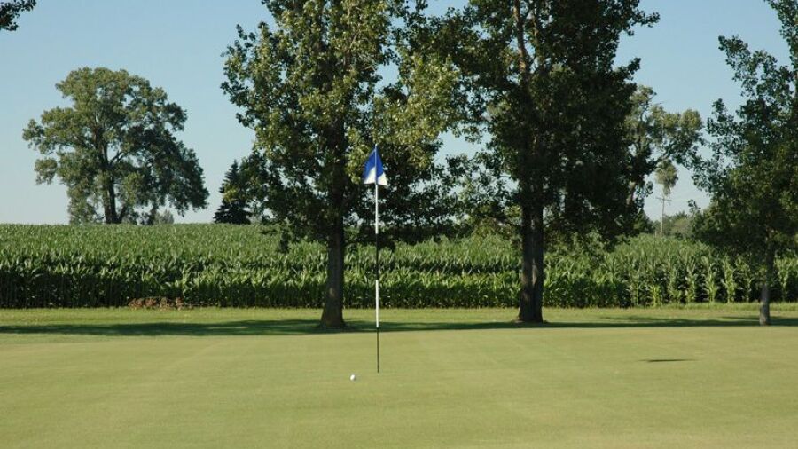 River Heights GC: #4