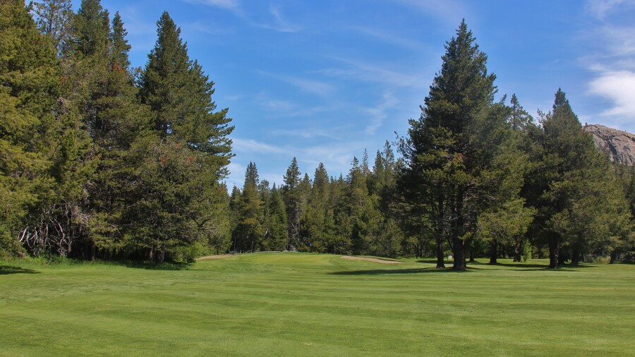 Lake Tahoe Golf Course - hole 14