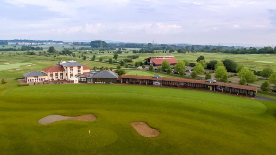 Gleidingen GC: Driving range & clubhouse
