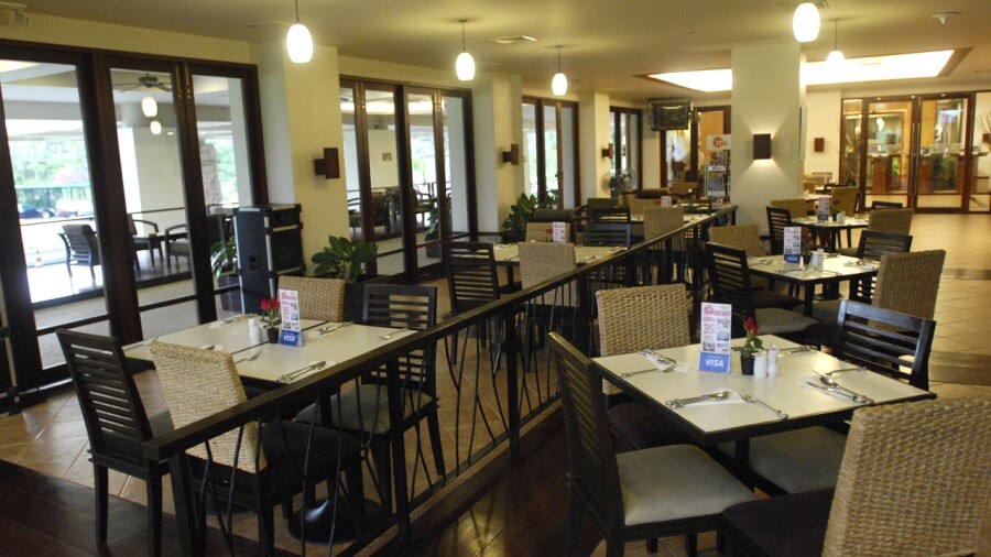 Muang Kaew GC in Bangkok - dining room