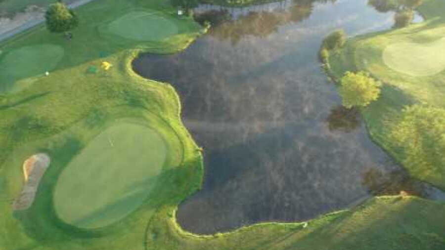 Billingbear Park GC: Aerial view