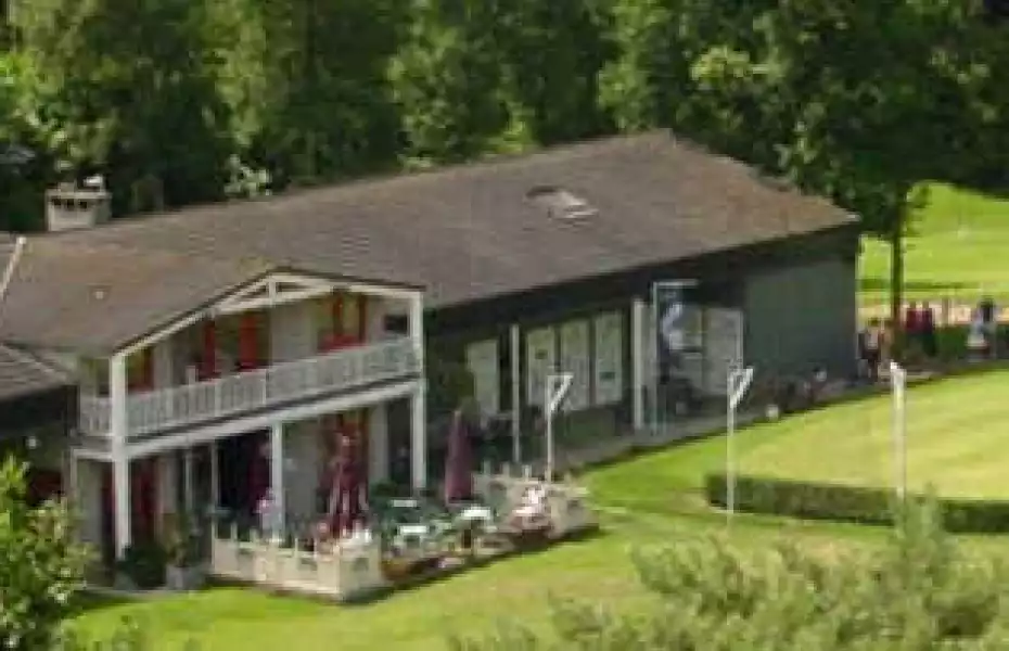 Golfforum: Clubhouse
