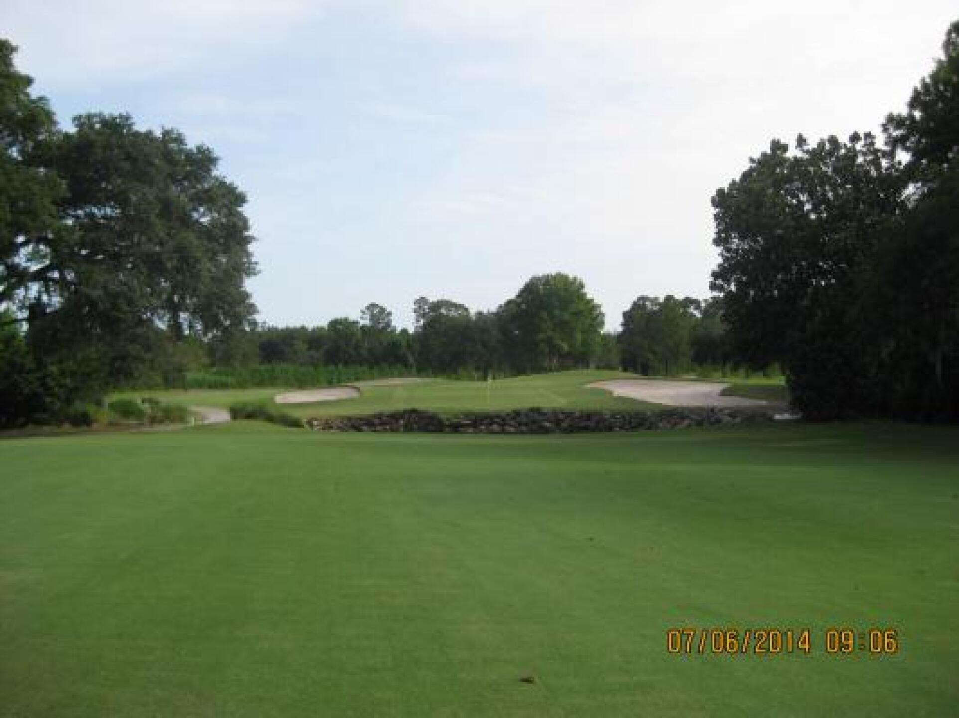 #5 Green from the Fairway (Photo submitted by Steve8905914 on 06/07/2014)