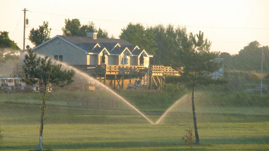 Bay Breeze Golf Links