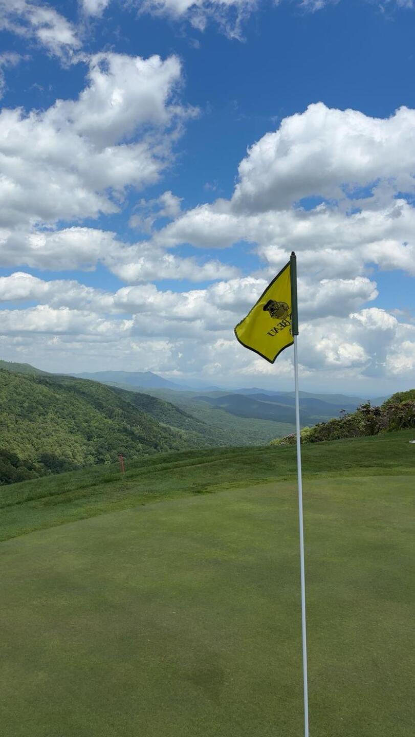 (Photo submitted by Victortretiakov on 05/21/2025)