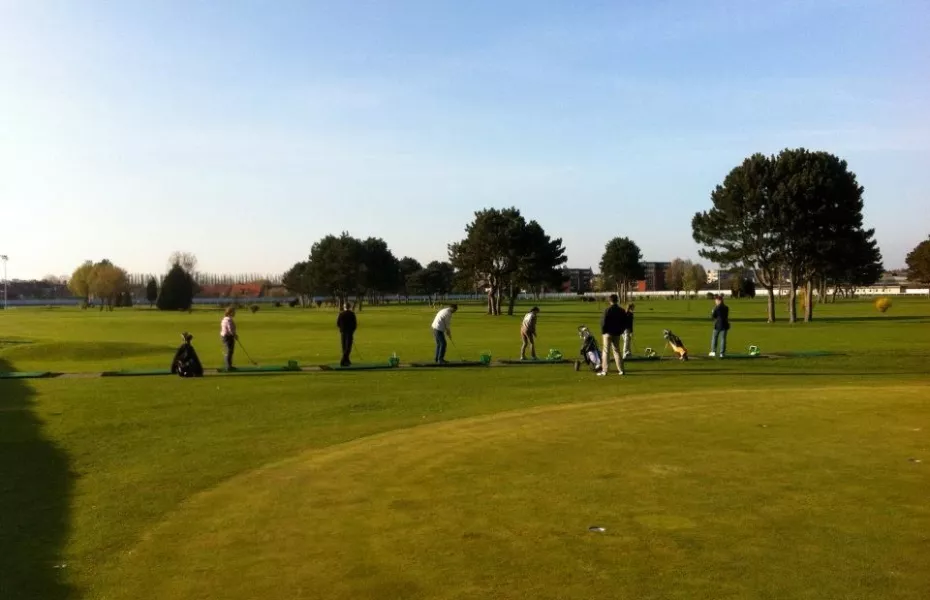 Flandres GC: Driving range