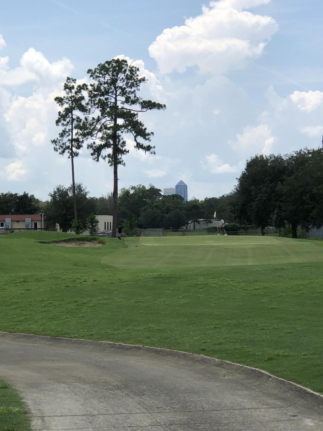 9th hole par 3 (Photo submitted by CAqRoOCtGXEwN3DJnHLq on 07/10/2024)