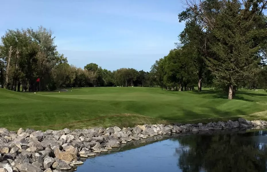 Henderson Lake GC