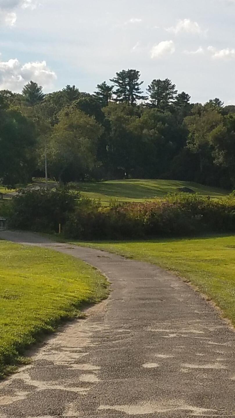 Hole 16: green in the distance. (Photo submitted by AptlyLinked on 09/12/2019)