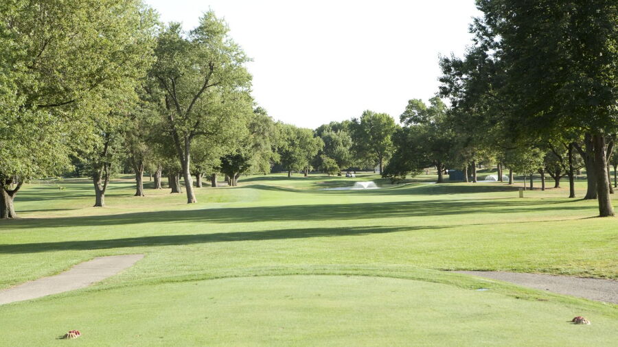 Mt Hawley CC: #16