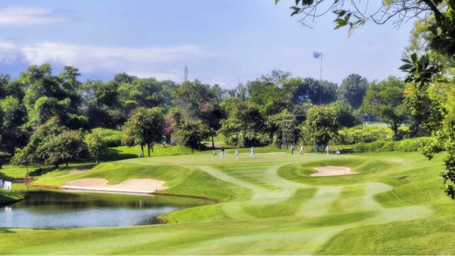 Emeralda GC - Lake