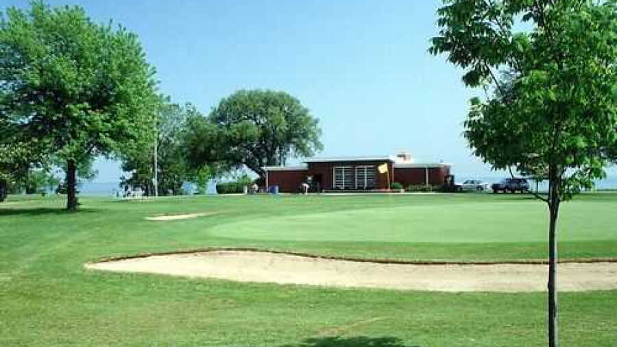 Shoop Park GC: Clubhouse