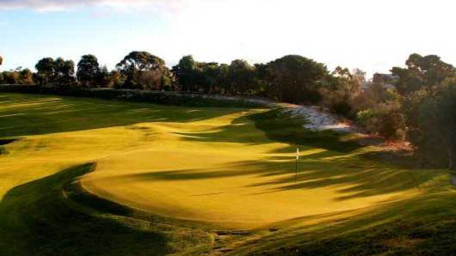 Lakes GC