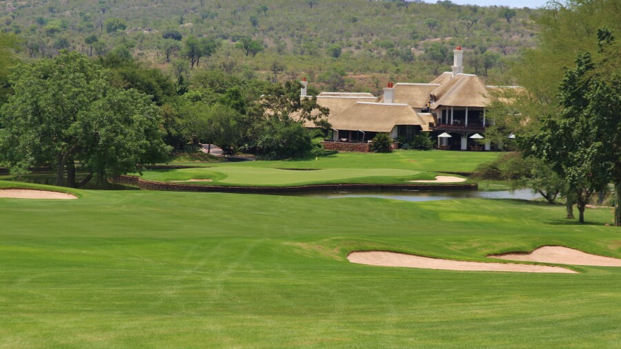 Leopard Creek C.C. golf course - no. 18 