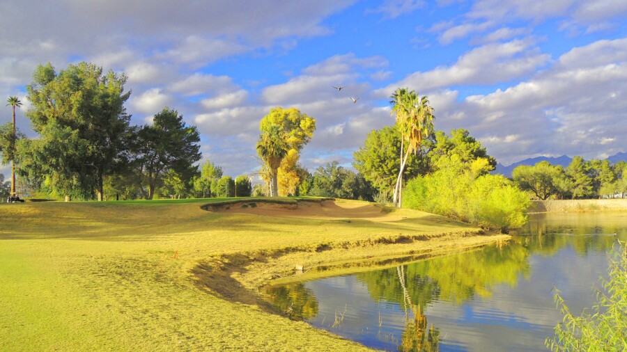 Dell Urich Course - Randolph Golf Complex - hole 16