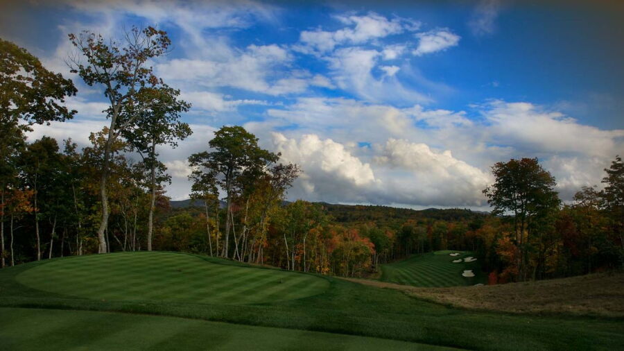 Mountaintop Golf & Lake Club