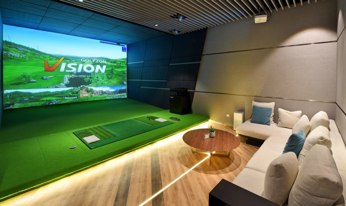 GolfZon Simulator