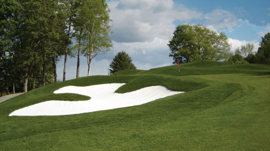Mt Anthony Golf & Tennis Club: #8